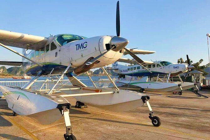 25 Minute Sightseeing Flight Over Halong from Hanoi Expressway - A Unique Perspective on Halong Bay: The 25-Minute Sightseeing Flight from Hanoi