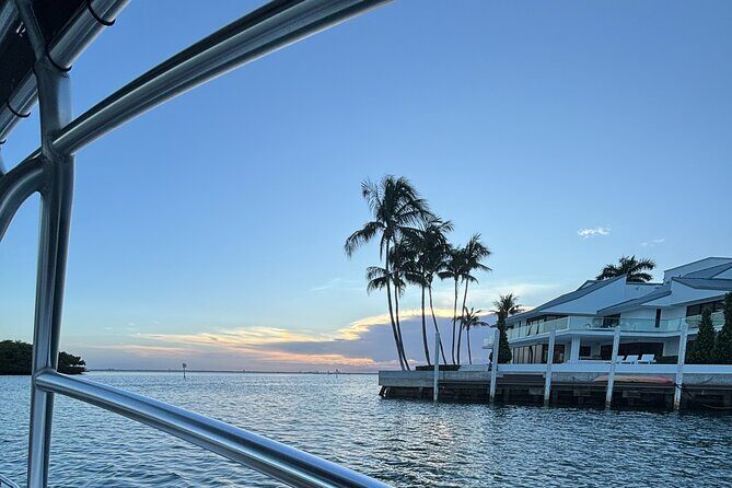 27ft Miami Catamaran for Groups and Parties - FAQ