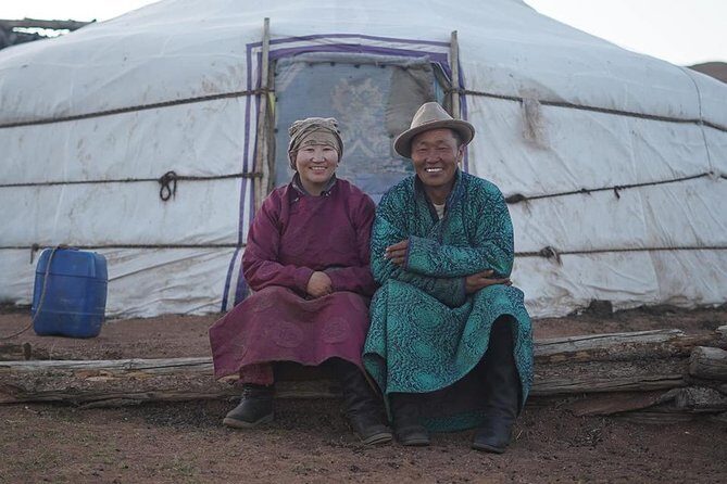 2D,1N Gobi desert and Old city Kharkhorum stay with Nomadic family - Key Points