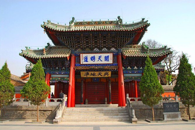 2days private tour to Maiji Grottoes Fuxi temple &Shuiliandong start in Tianshui - Exploring the Maiji Grottoes