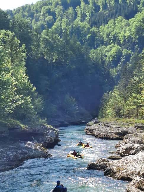 2h fr Vienna Alpine river "Double Ducky" whitewater kayaking - Key Points