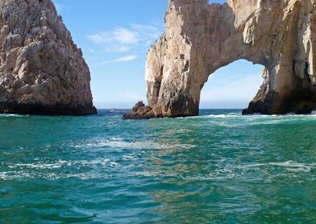 2x1 Tour: Cabo San Lucas Arch + Camels Ride + Pick up! - Key Points