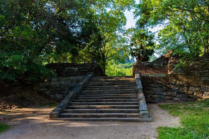 3 Ancient Kingdoms from Mount Lavinia - FAQs