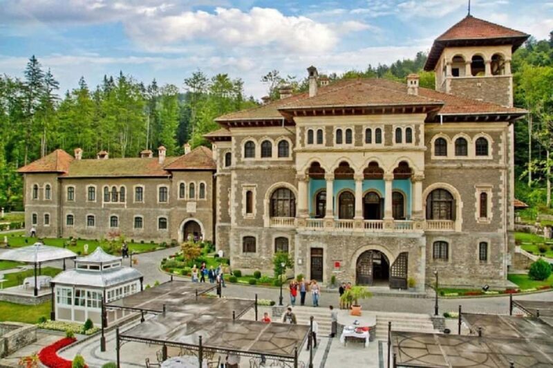 3 Castles Tour Bucharest: Peles, "Wednesday" & Dracula - FAQs