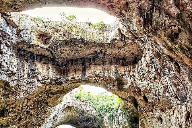 3 Caves tour - Saeva dupka , Eyes of God cave & Devetashka Cave - The Sum Up