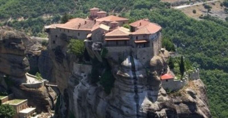 3-Day Delphi & Meteora Tour with 4 star hotels and tickets - Key Points