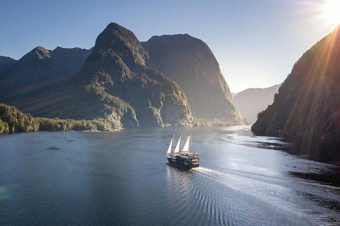 3 Day Doubtful Sound Overnight Cruise and Glowworm Tour from Queenstown - Introduction