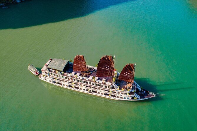 3 Day Halong Bay Tour with Horror Cruise from Hanoi Vietnam - Key Points