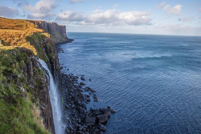 3-Day Isle of Skye and Scottish Highlands from Edinburgh - Transportation and Group Size