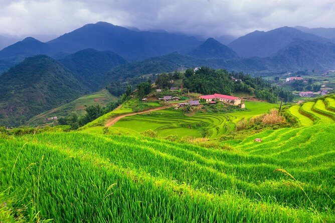 3 Day Lao Chai Ta Van Cat Cat Sin Chai Ma Tra Ta Fin from Hanoi by limousine bus - A Deep Dive into the 3-Day Sapa Adventure