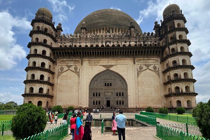 3-Day Private Journey to Ajanta, Ellora Caves, and Lonar Crater. - FAQ