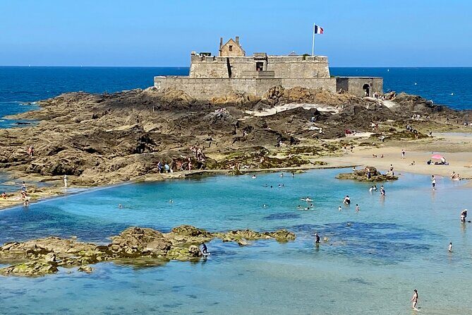 3-Day Private Normandy, Brittany, 3 Loire Castles Guided trip - An in-depth review of the 3-day Normandy, Brittany, and Loire castles tour