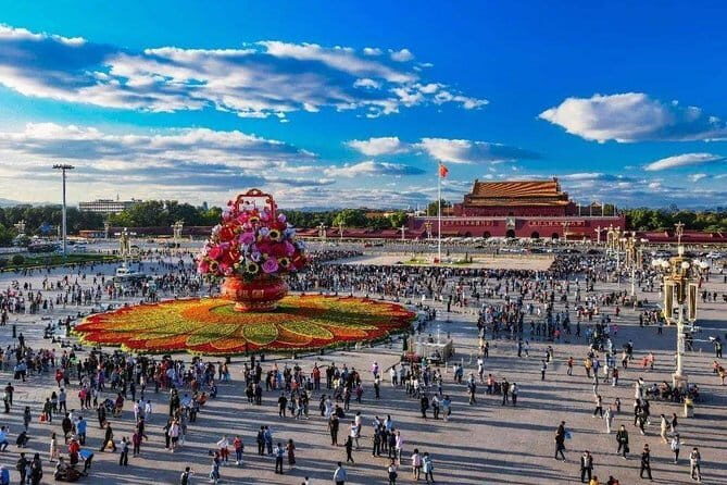 3-Day Private Tour from Chengdu by Train and Air: Xi'an, Beijing and Shanghai - A Deep Dive into the Itinerary