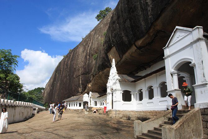 3 Day Privet Tour To Kandy & Sigiriya From Colombo - Frequently Asked Questions (FAQs)