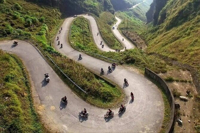 3-Day Scenic Adventure to Sapa & Bac Ha from Hanoi by Private Car - Day Two: Venturing Off the Beaten Path