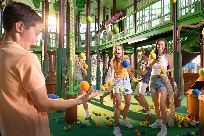 3-Day Unlimited Dreamworld, WhiteWater World & SkyPoint Ticket - An In-Depth Look at the 3-Day Unlimited Ticket