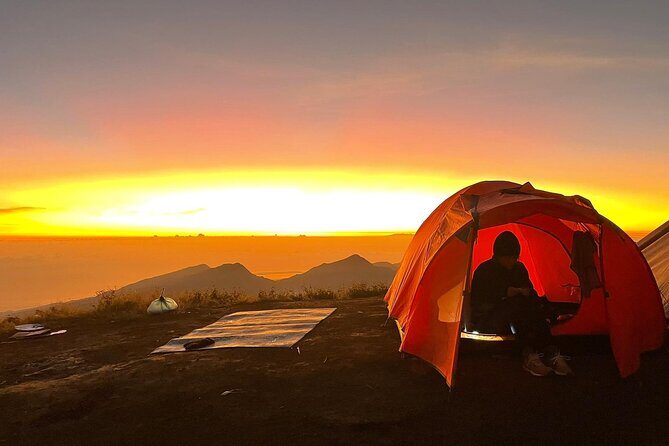 3 days 2 night trekking Rinjani to Summit and lake - The Sum Up