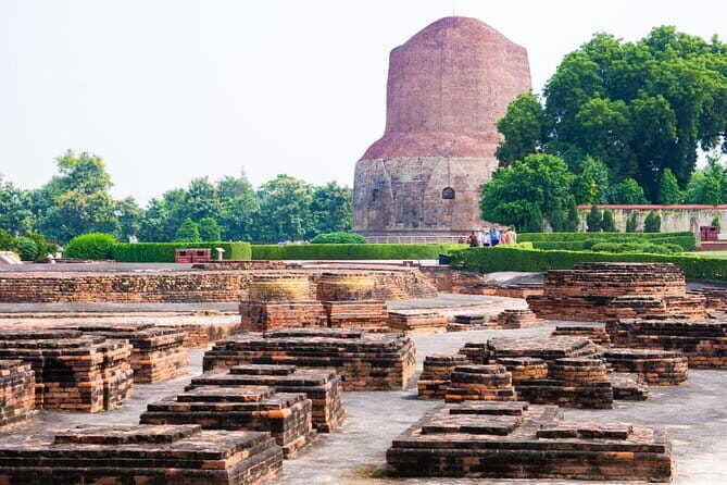 3 Days 2 Nights Exploring the Sacred Essence of Varanasi - Key Points