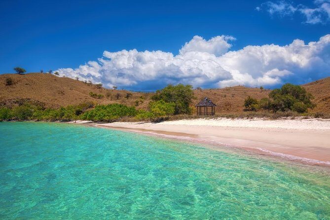 3 Days Deluxe Boat Private Cabin Sailing Trip in Komodo Island - Key Points