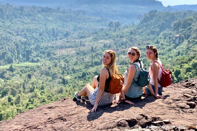 3-Days Discovery Of Angkor: Waterfalls,Floating Village and Banteay Srei temple - FAQ