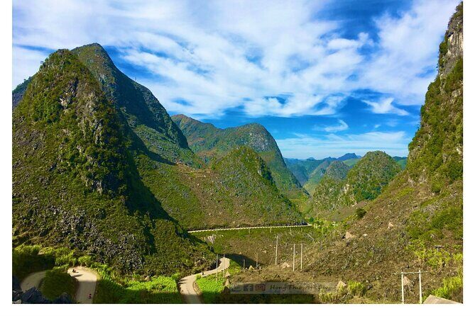 3 Days Ha Giang Loop Tour From Sapa & return to Hanoi City - Day 3: The Iconic Passes & Return Journey