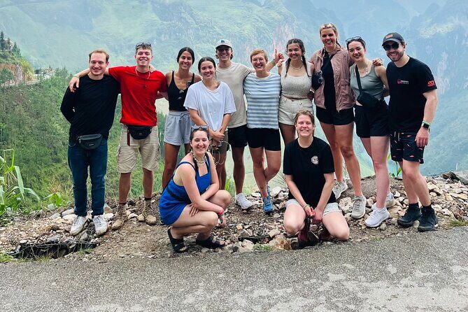 3 Days Ha Giang Loop Tour From Sapa & return to Hanoi City - Accommodations & Meals