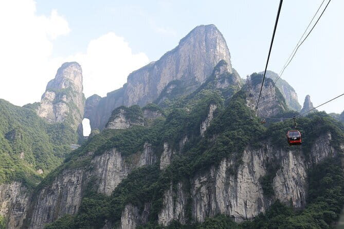 3 Days Zhangjiajie Highlights Tour with Glass Bridge (Classical Boutique Hotel) - Transportation and Logistics