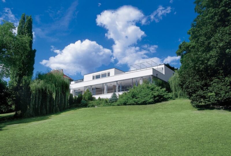 3-Hour Brno Themed Walking Tours - An In-Depth Look at the Tour Experience