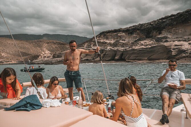 3-hour catamaran excursion along the Costa Adeje - An In-Depth Look at the 3-Hour Catamaran Tour
