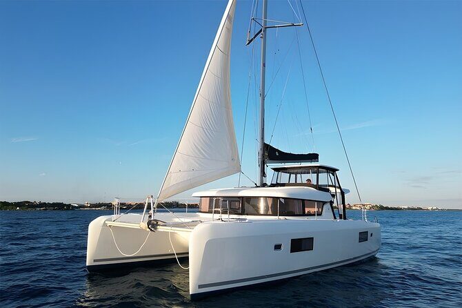 3 Hour Catamaran Experience in a Private 42' Lagoon - Introduction