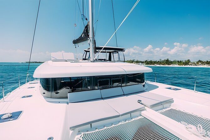 3 Hour Catamaran Experience in a Private 42' Lagoon - FAQs