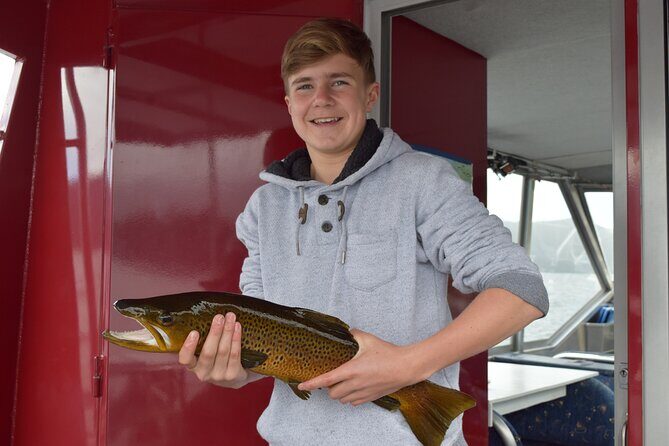 3-Hour Fishing Charter Experience at Franz Josef Glacier - An In-Depth Look at the Fishing Experience
