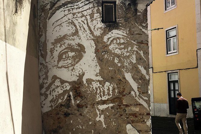 3-Hour Guided Street Art Walking Tour of Lisbon - Authentic Reviews: A Taste of What Travelers Say