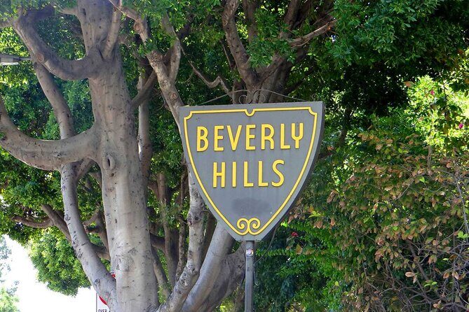 3-hour Hollywood Chills Tour - Celebrity Scandals and Cemeteries - FAQs