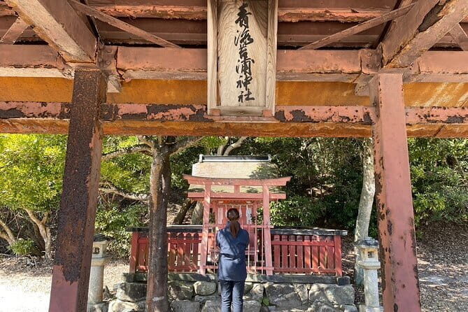 3 Hour Nanaura Tour around Miyajima with Lunch Box - The Sum Up