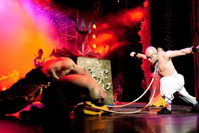 3-hour Peking Duck Dining + Peking Opera Show or Acrobatic show - Who Should Consider This Tour?