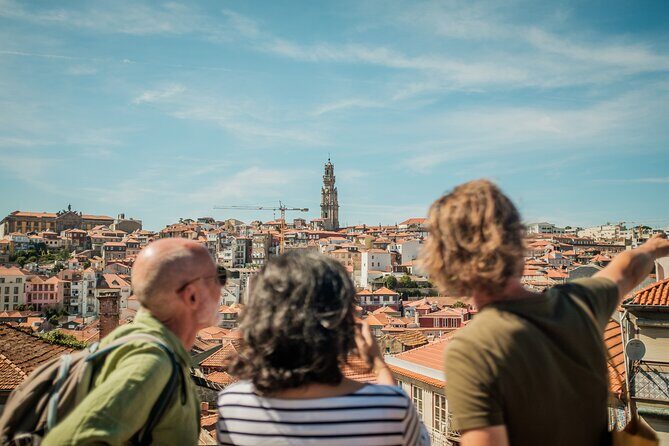 3-hour private guided walking tour of the BEST of Porto - Discover the Heart of Porto: A 3-Hour Perspective on the City’s Best