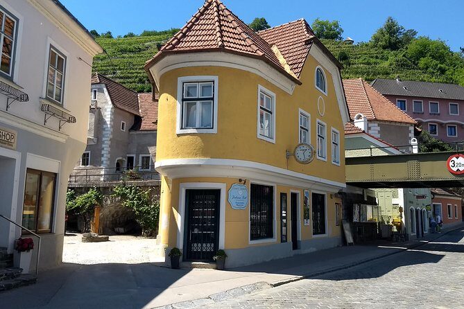3-Hour Private Hiking Tour to historic places around Spitz in Wachau Valley - FAQ