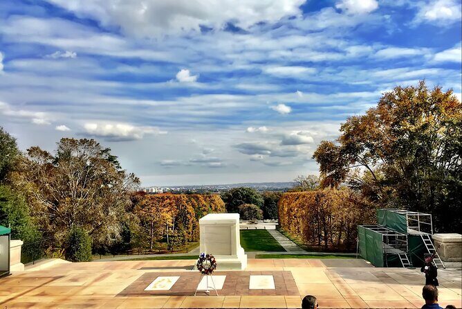 3-Hour Small Group Memorial Tour in Washington, D.C. - First-Hand Insights from Participants
