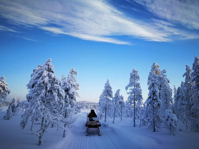3-hour snowmobiling adventure in Levi - An In-Depth Look at the Levi Snowmobiling Experience