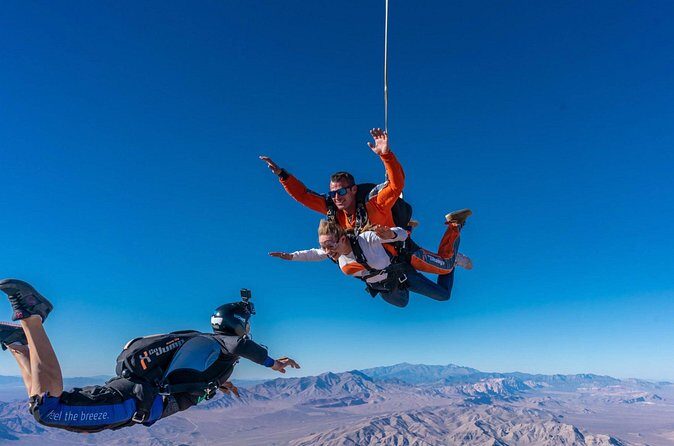 3-Hour Tandem Skydiving in Las Vegas - Who Should Consider This Experience?