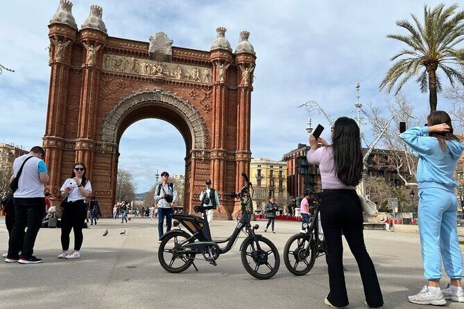 3 Hours Barcelona Guided Gaudi E-Bike Tour - Discover Barcelona with a Guided Gaudí E-Bike Tour