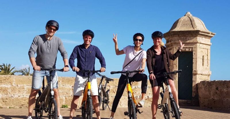 3 Hours Historic E-Bike Tour in Palma de Mallorca - Key Points