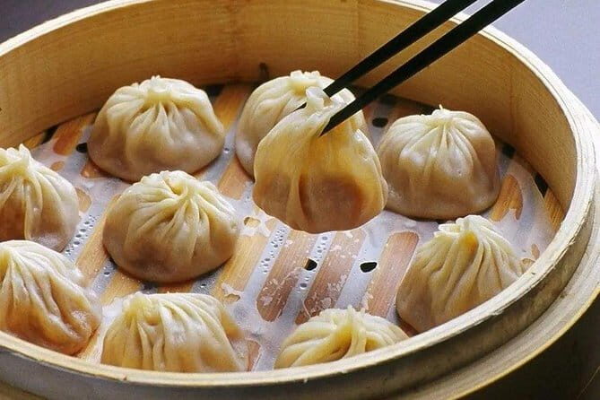 3 hours Morning or Afternoon Tea Tasting on Maliandao Street and Tea Restaurant Lunch or Dinner Tour - Exploring Beijing’s Tea and Dim Sum Scene: A Review of the 3-Hour Maliandao Street Tour