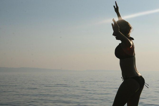 3 hours Neos Marmaras: Day or Sunset Sailing Tour Coves & Islands - Exploring the 3 Hours Neos Marmaras: Day or Sunset Sailing Tour Coves & Islands