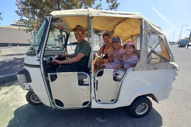 3 Hours Private Tour of Lisbon's Historic Center by Tuk Tuk - FAQs