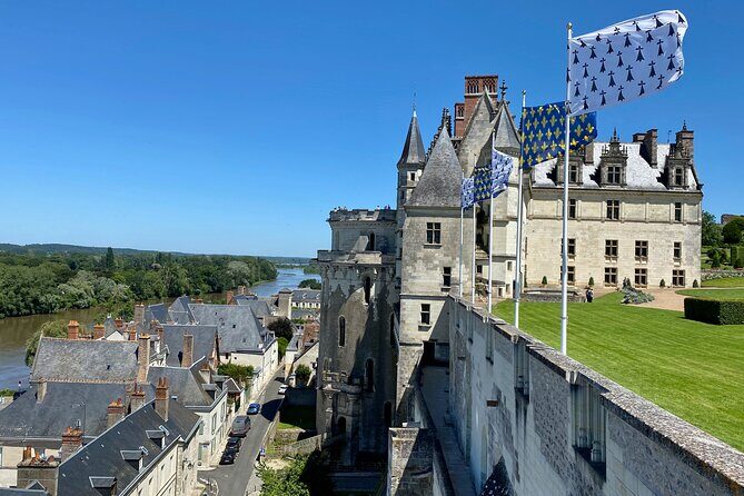 3 Loire Castles Live Guided Small group trip by minivan Winery - A Closer Look at the Itinerary and What You Can Expect