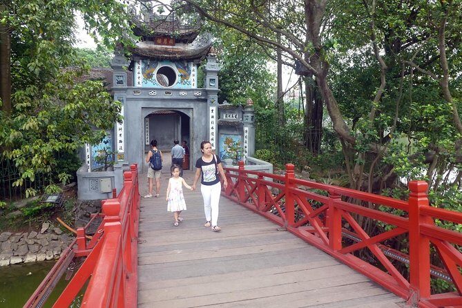 3-Night Best of Hanoi: City Tour and Halong Bay Overnight Cruise - A Deep Dive into the Hanoi and Halong Bay Experience