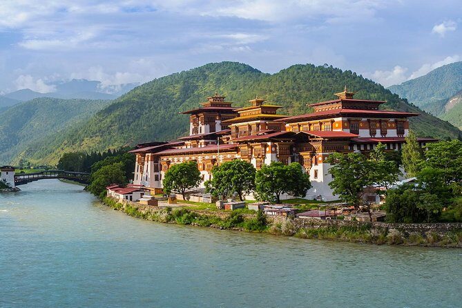 3 Nights 4 Days Bhutan Tour - Key Points