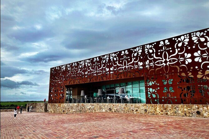 3 or 5 Course Menu + Wine Pairing + Tour @Local Winery - The Sum Up